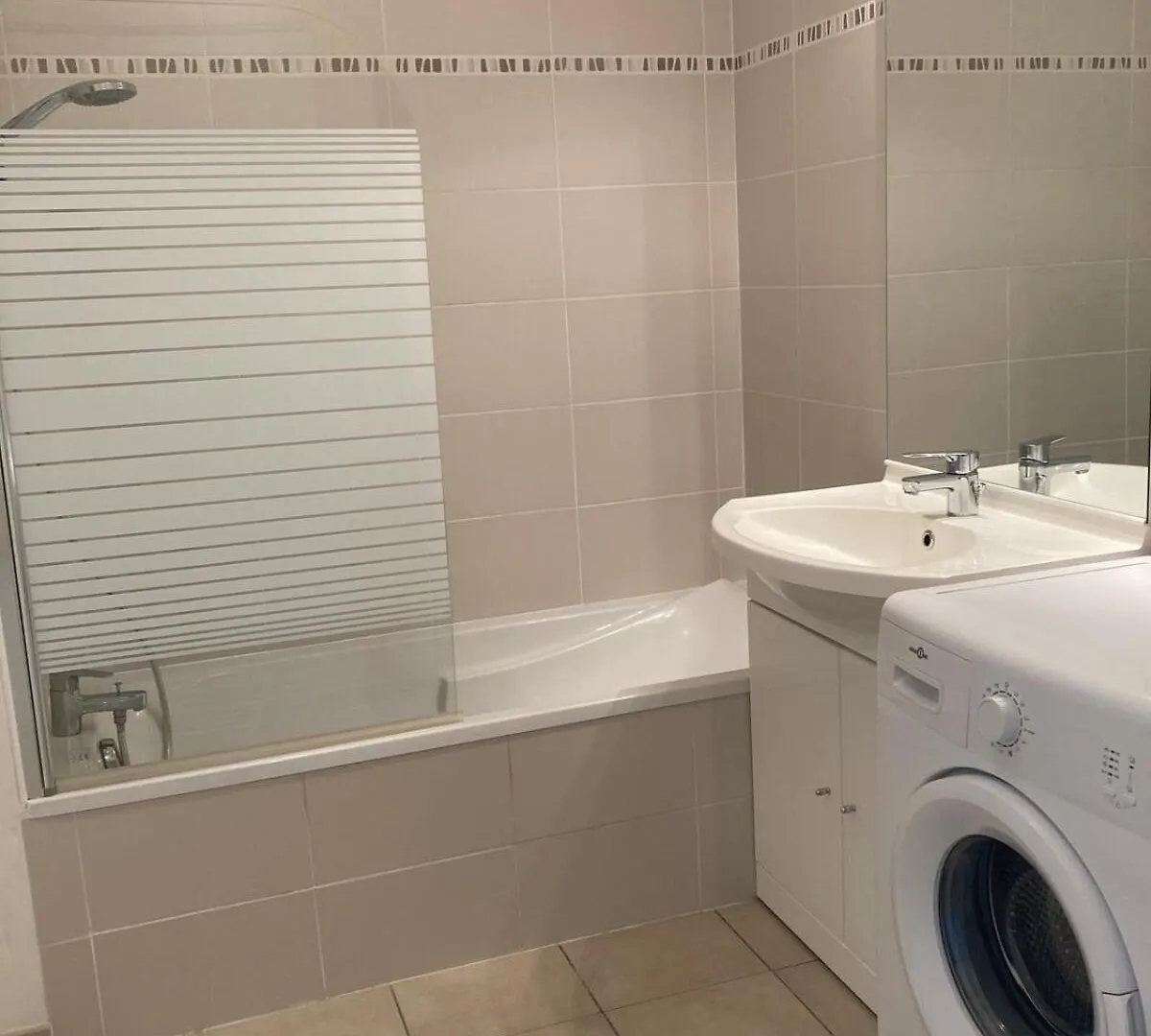 Appartement T3 63 M2 Rez-De-Chaussee, Residence Schweitzer 2 Chambres Garage Et Jardin